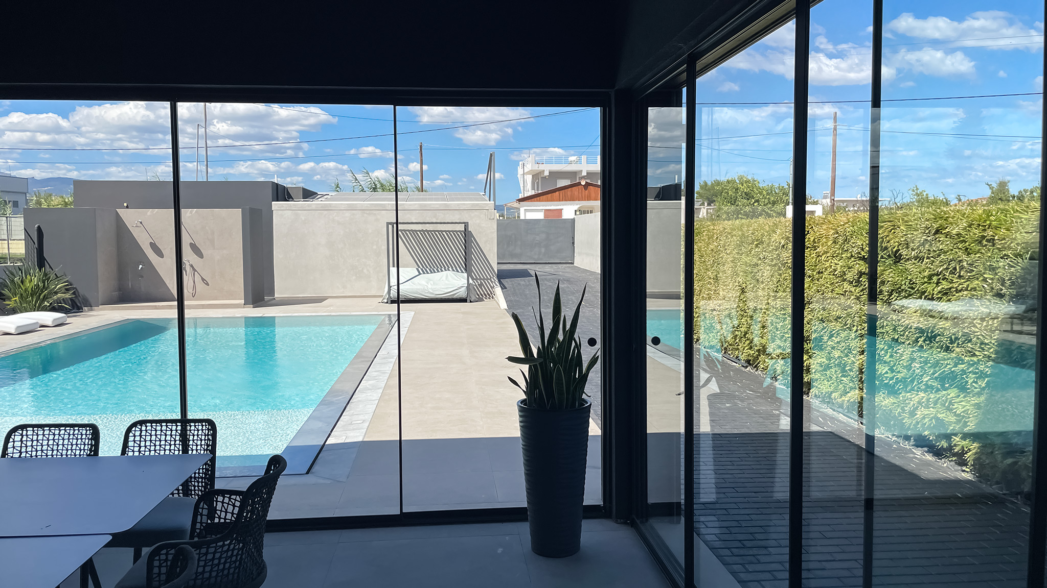 Κουφώματα πολυτελούς κατοικίας