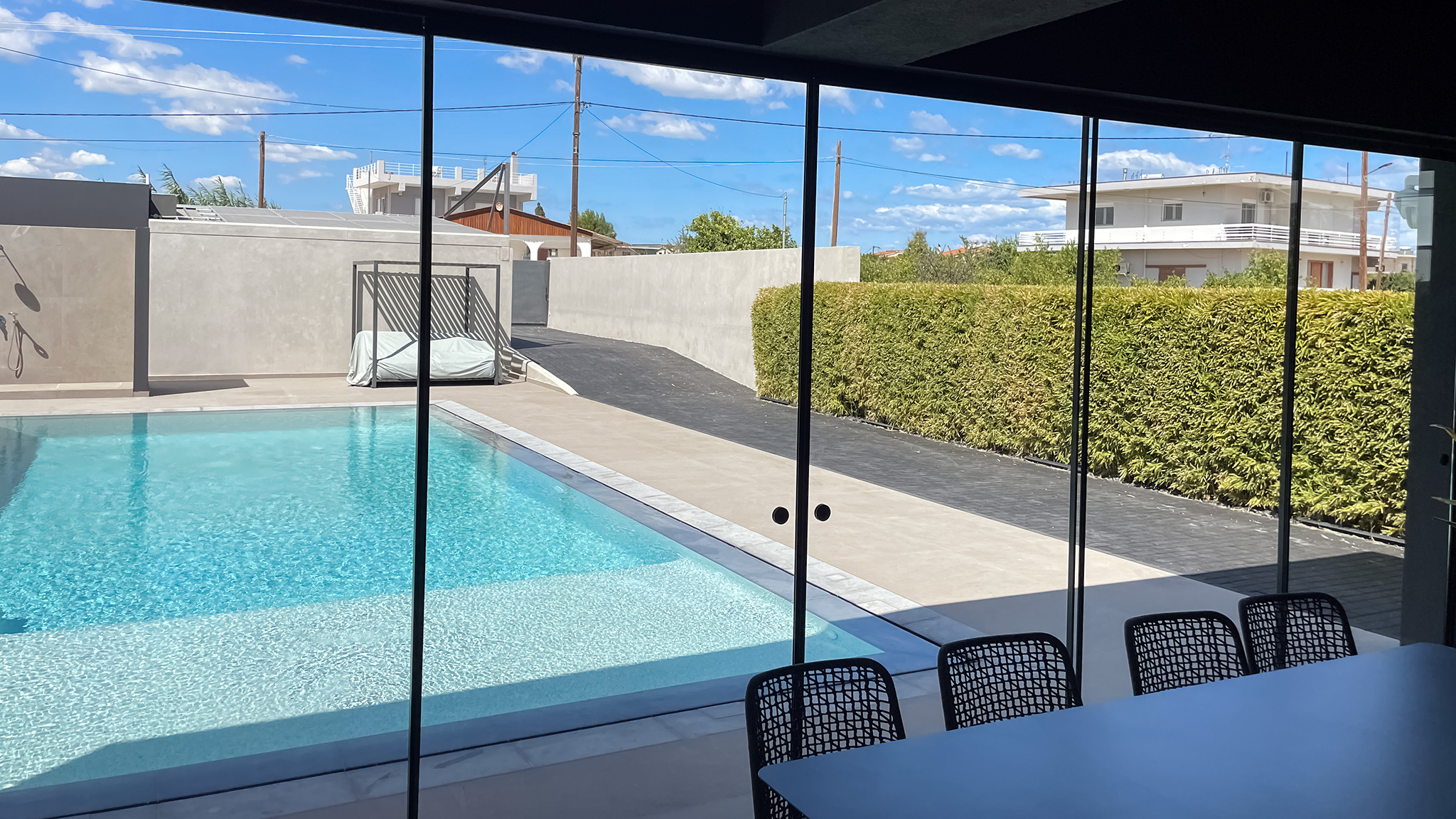 Κουφώματα πολυτελούς κατοικίας