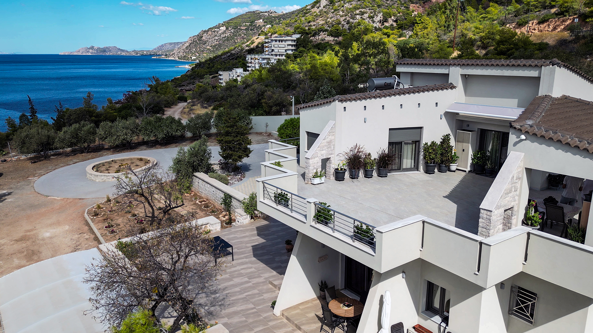 Παραθαλάσσια εξοχική κατοικία